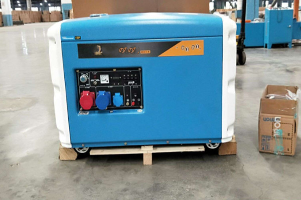 購買小型柴油發(fā)電機(jī)組的10個避雷