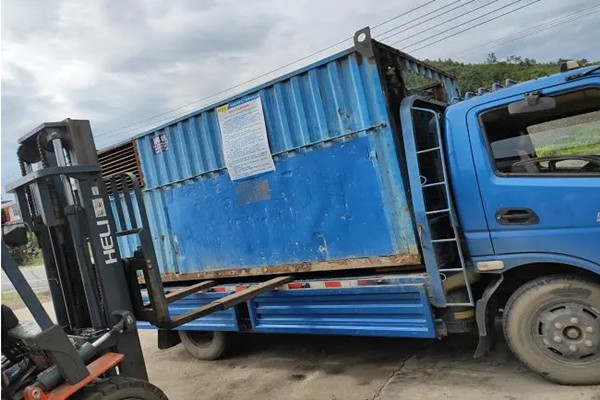 檢查燃油系統、水冷卻系統、潤滑系統的方法